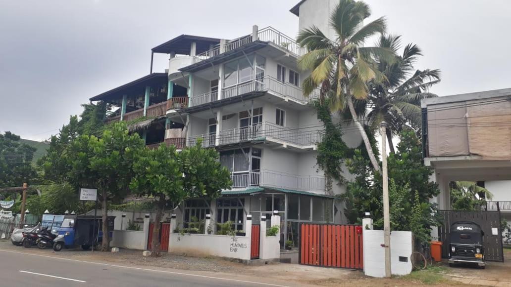 Seals Harbor Hotel Велигама Экстерьер фото